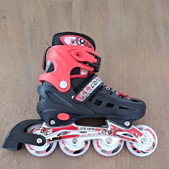 Long Feng Other - Long Feng Adjustable Inline Skates - Color: Black/Red - Size EU 35-38 (US 3.5-6)
